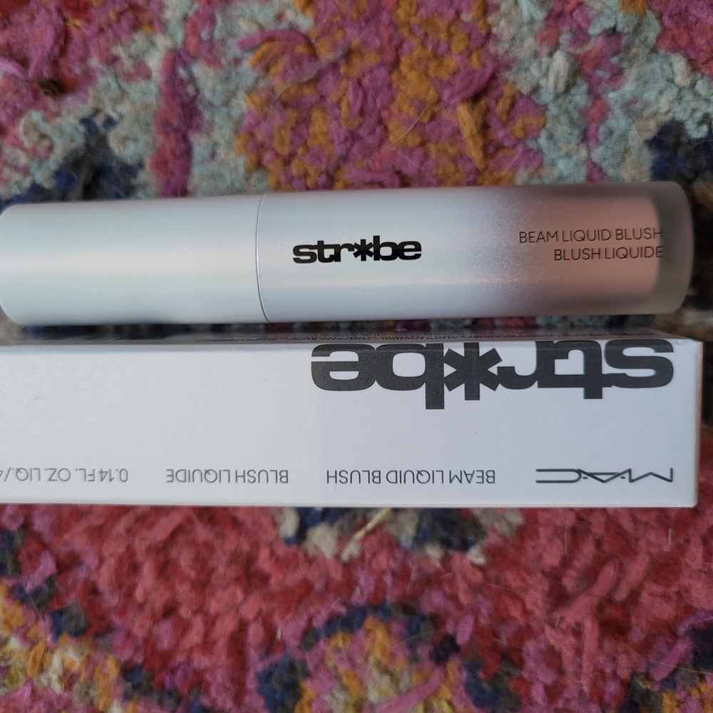 MAC Strobe Beam Liquid Blush